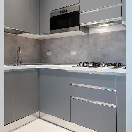 Apartment Suite *