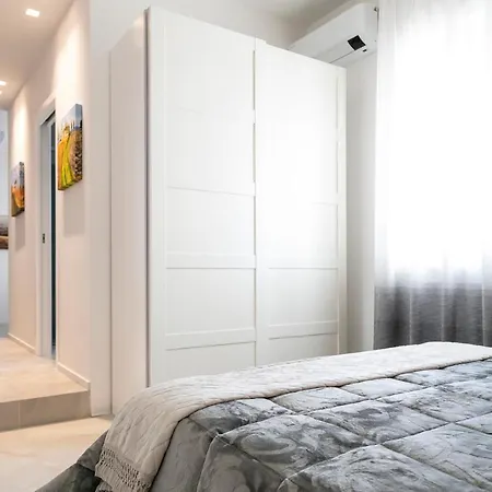 Apartment Suite
