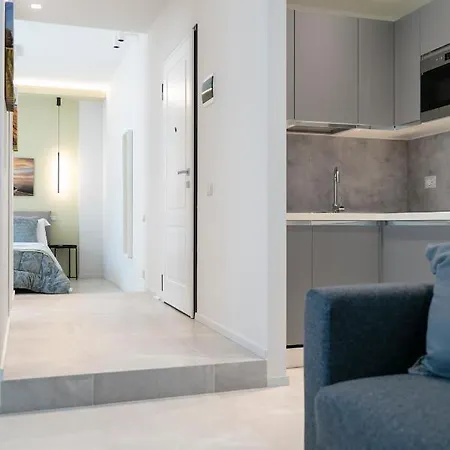Apartment Suite *