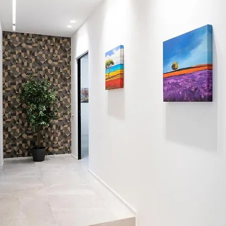 Apartment Suite * Catania