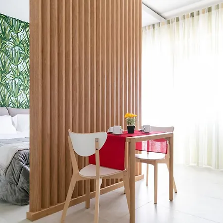 Apartment Suite *