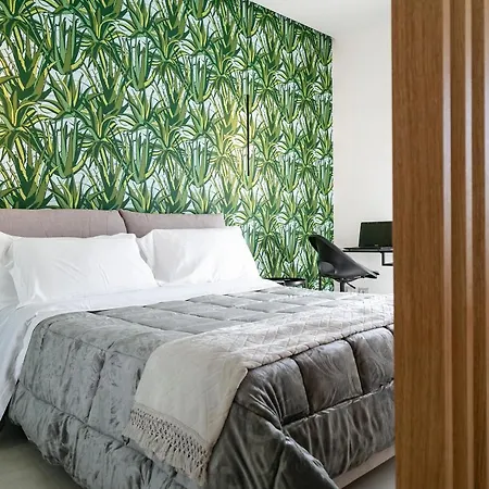 Apartment Suite *
