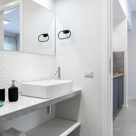 Apartment Suite *